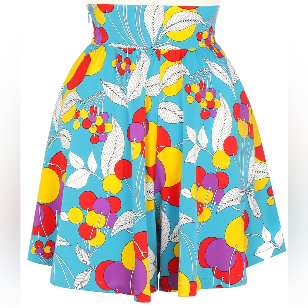 Trashy diva tutti-frutti high waisted shorts- size 6
